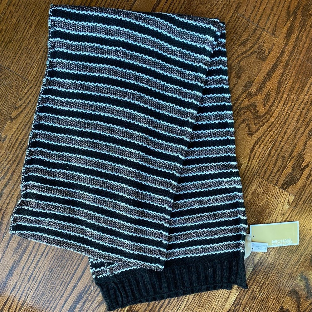 Micheal Kors Scarf